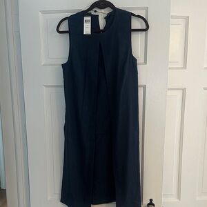 BCBGMaxAzria Navy Sleeveless top high low